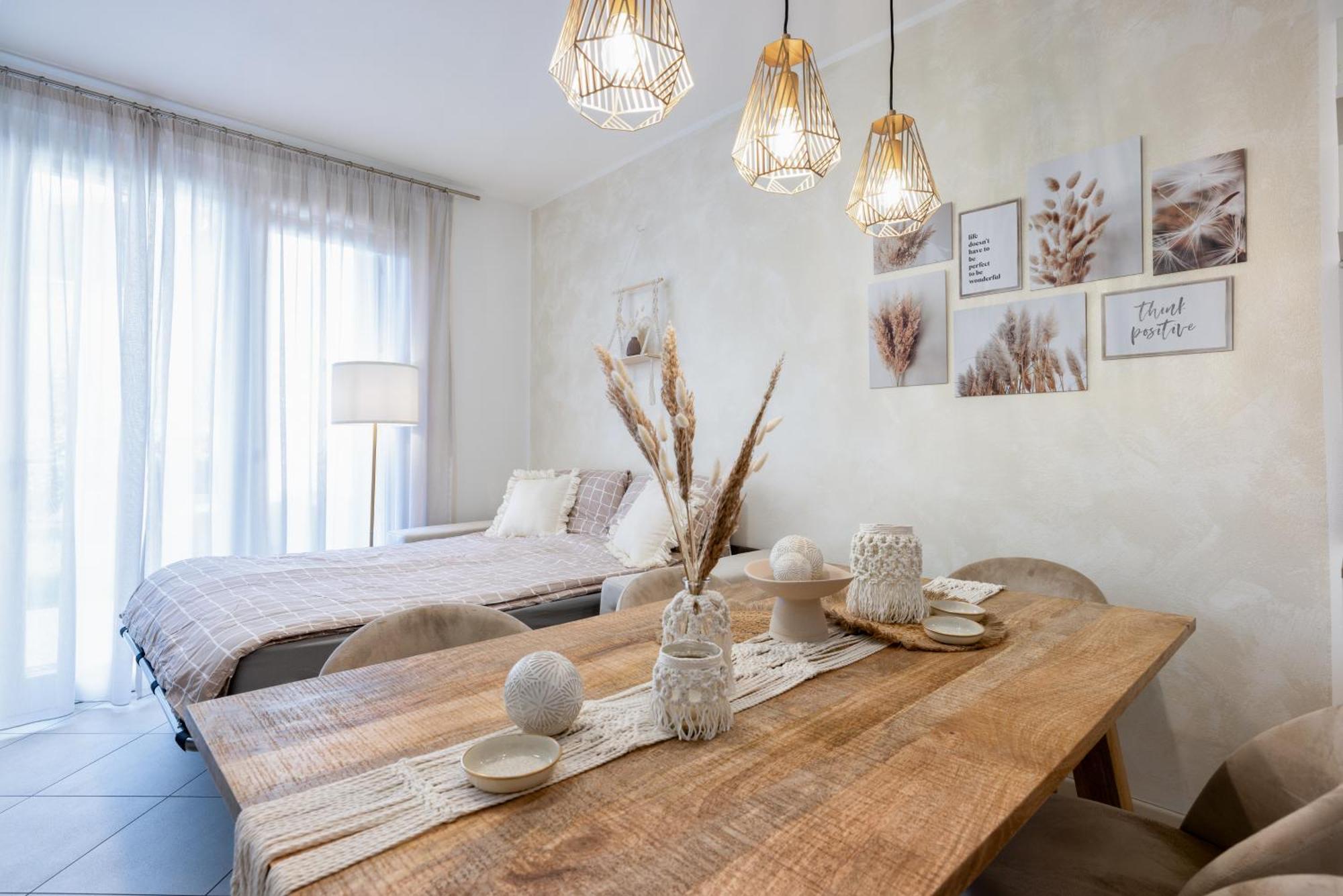 Apartment Lorry Living Luxury, Bohemian Cavaion Veronese